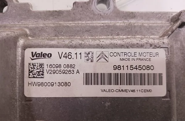 Calculateur moteur Peugeot 208 I (CA_, CC_) 1.0 (2012) occasion