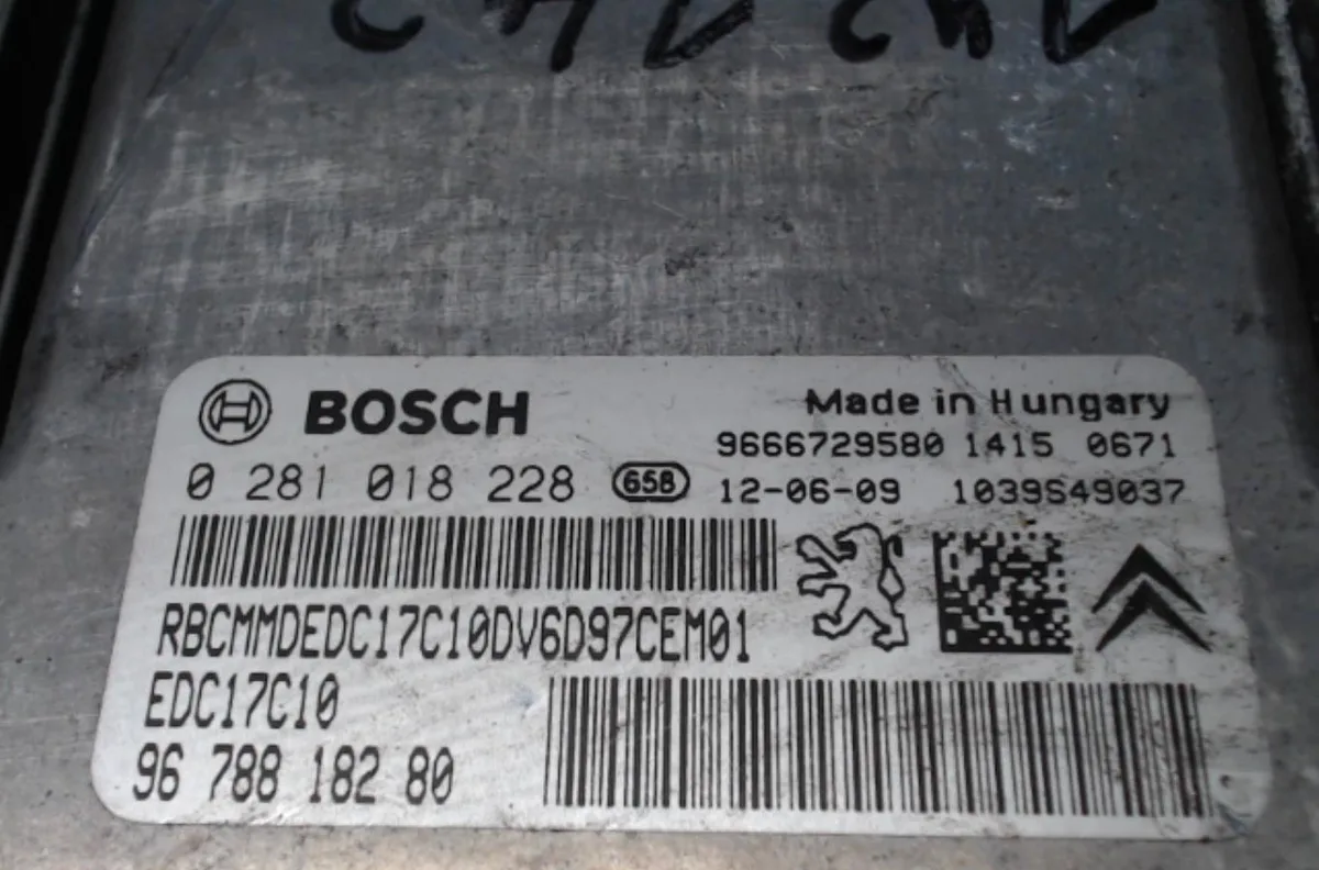 Calculateur moteur Peugeot 208 I (CA_, CC_) 1.6 hdi (2012) occasion