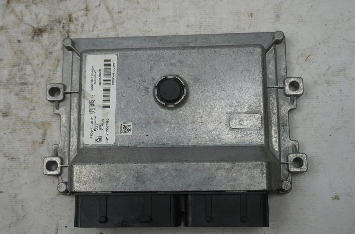 Calculateur moteur Peugeot 208 II (UB_, UP_, UW_, UJ_) 1.2 puretech 75 (2019) occasion