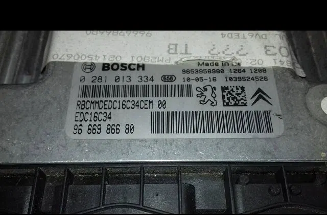 Calculateur moteur Peugeot 3008 Monospace (0U_) 1.6 hdi (2009-2016) 5 portes occasion — photo 4