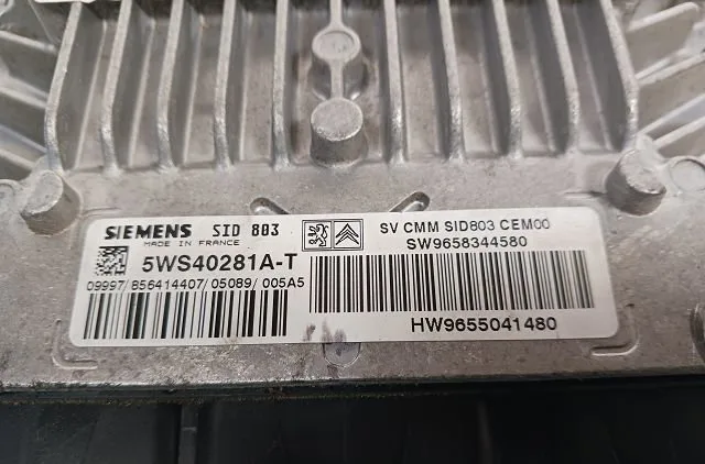 Calculateur moteur Peugeot 307 Break (3E) 2.0 hdi 135 (2004-2008) 5 portes occasion