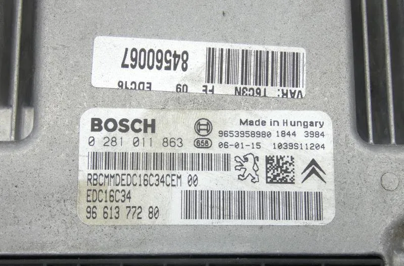 Calculateur moteur PEUGEOT 307 PHASE 2 BREAK occasion