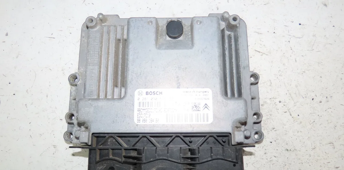 Calculateur moteur Peugeot 308 SW II (LC_, LJ_, LR_, LX_, L4_) 1.6 hdi 92 (2014-2021) occasion
