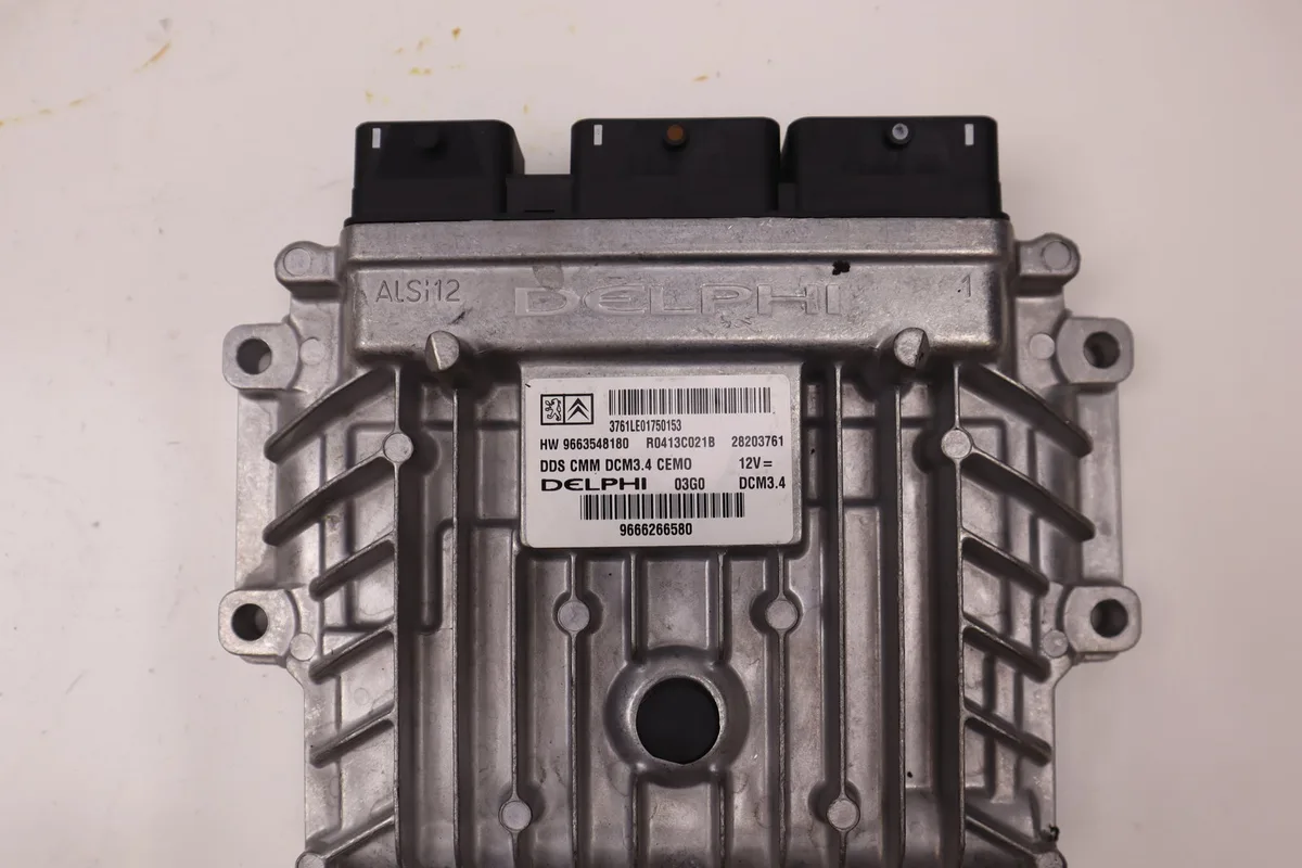 Calculateur moteur Peugeot 407 (6D_) 2.0 hdi (6drhrh) (2009-2010) occasion