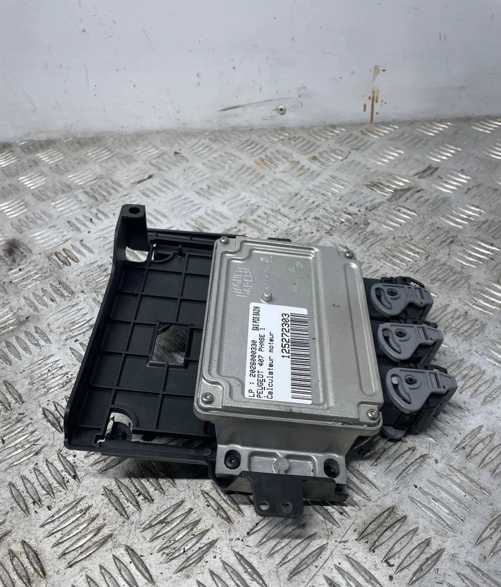 Calculateur moteur PEUGEOT 407 PHASE 1 occasion