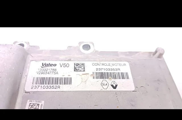 Calculateur moteur Renault CLIO IV (BH_) 0.9 tce 90 (2012) 5 portes occasion