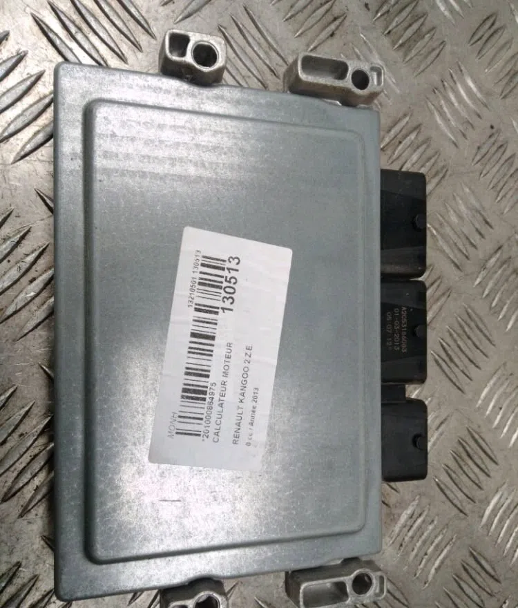 Calculateur moteur Renault KANGOO Express (FW0-1_) Z.e. (fw0z, fw1z) (2011) occasion — photo 2