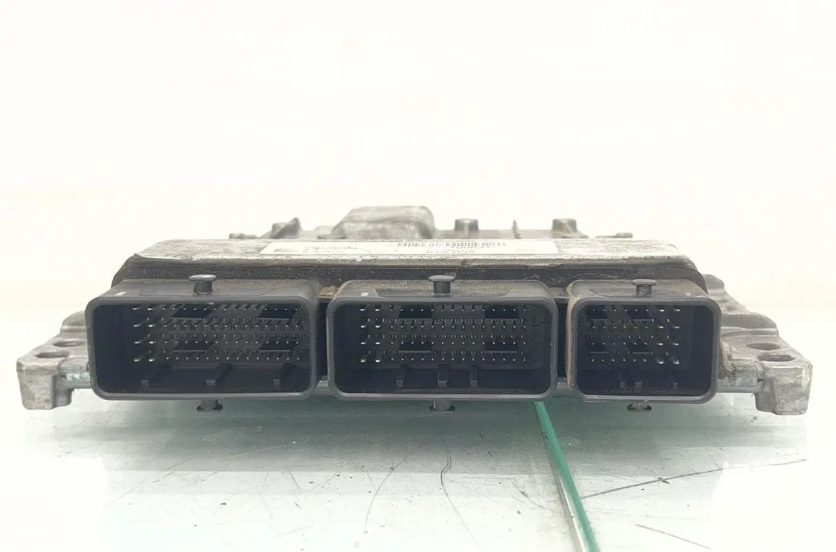 Calculateur moteur RENAULT MASTER 3 PHASE 3 occasion