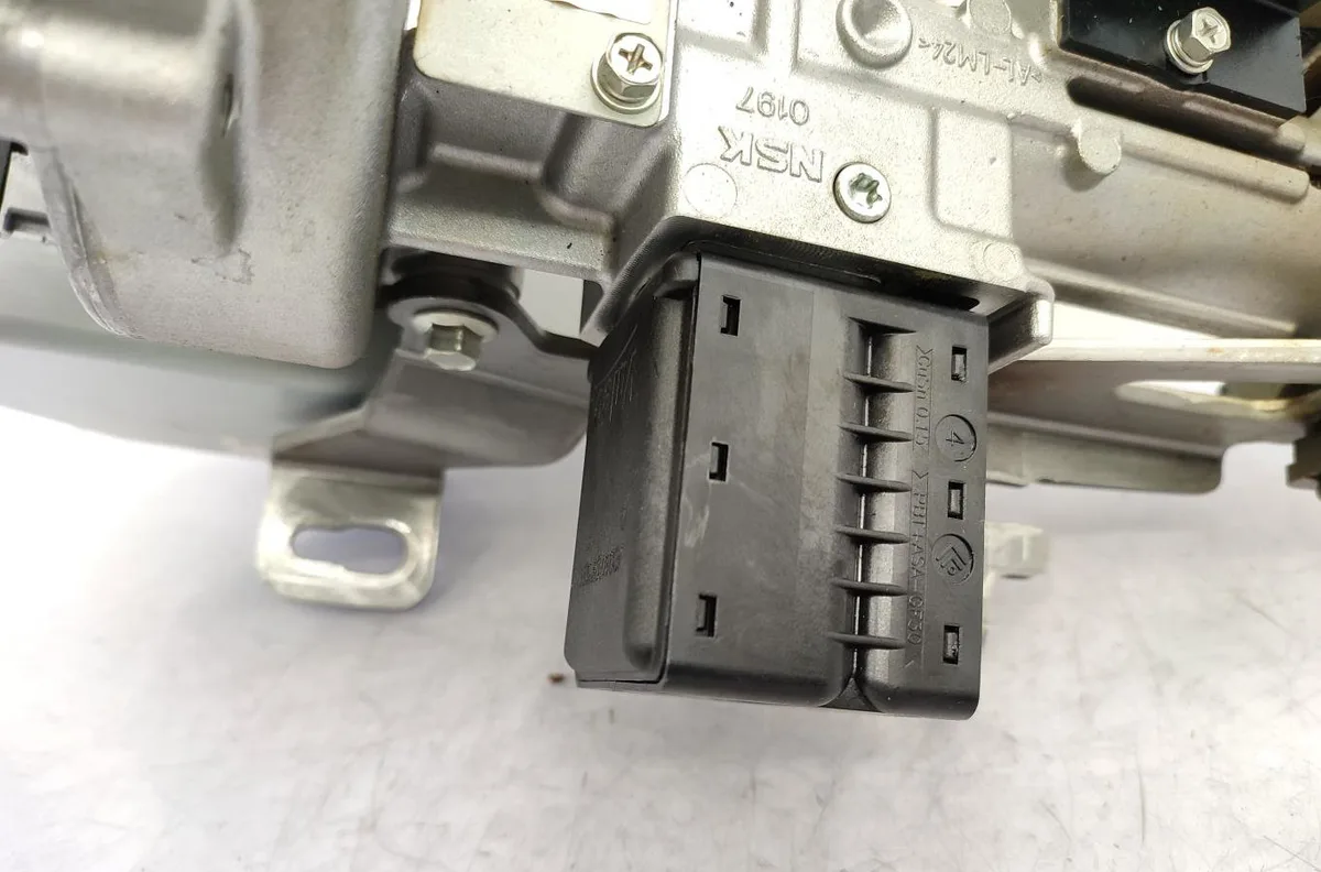 Calculateur moteur RENAULT MEGANE 3 PHASE 1 occasion