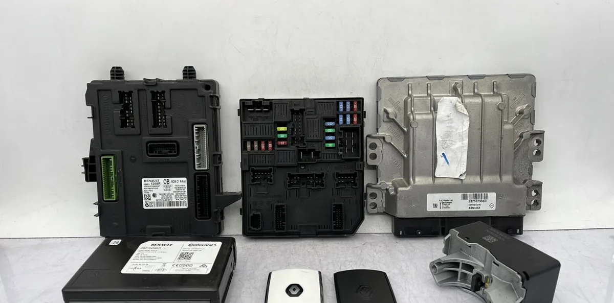 Calculateur moteur RENAULT MEGANE 4 PHASE 1 occasion