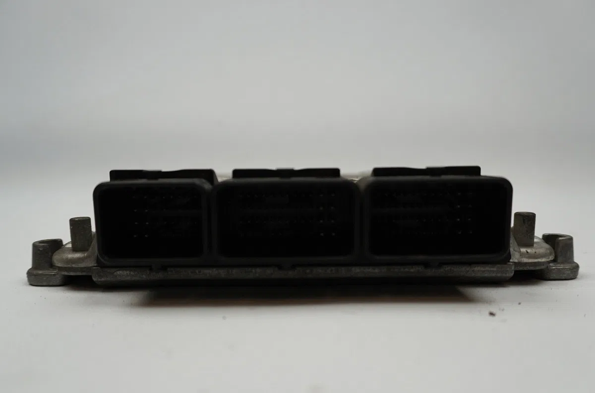 Calculateur moteur Renault SCÉNIC I Monospace (JA0-1_, FA0_) 1.9 dci (ja05, ja1f) (1999-2003) 5 portes occasion — photo 2