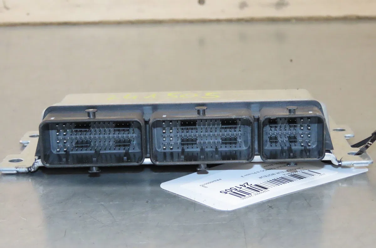 Calculateur moteur Renault TWINGO III (BCM_, BCA_) Z.e: (bca1) (2020) occasion