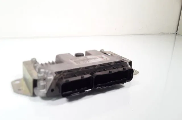 Calculateur moteur Toyota AYGO (_B1_) 1.0 (kgb10_) (2005-2014) 5 portes occasion