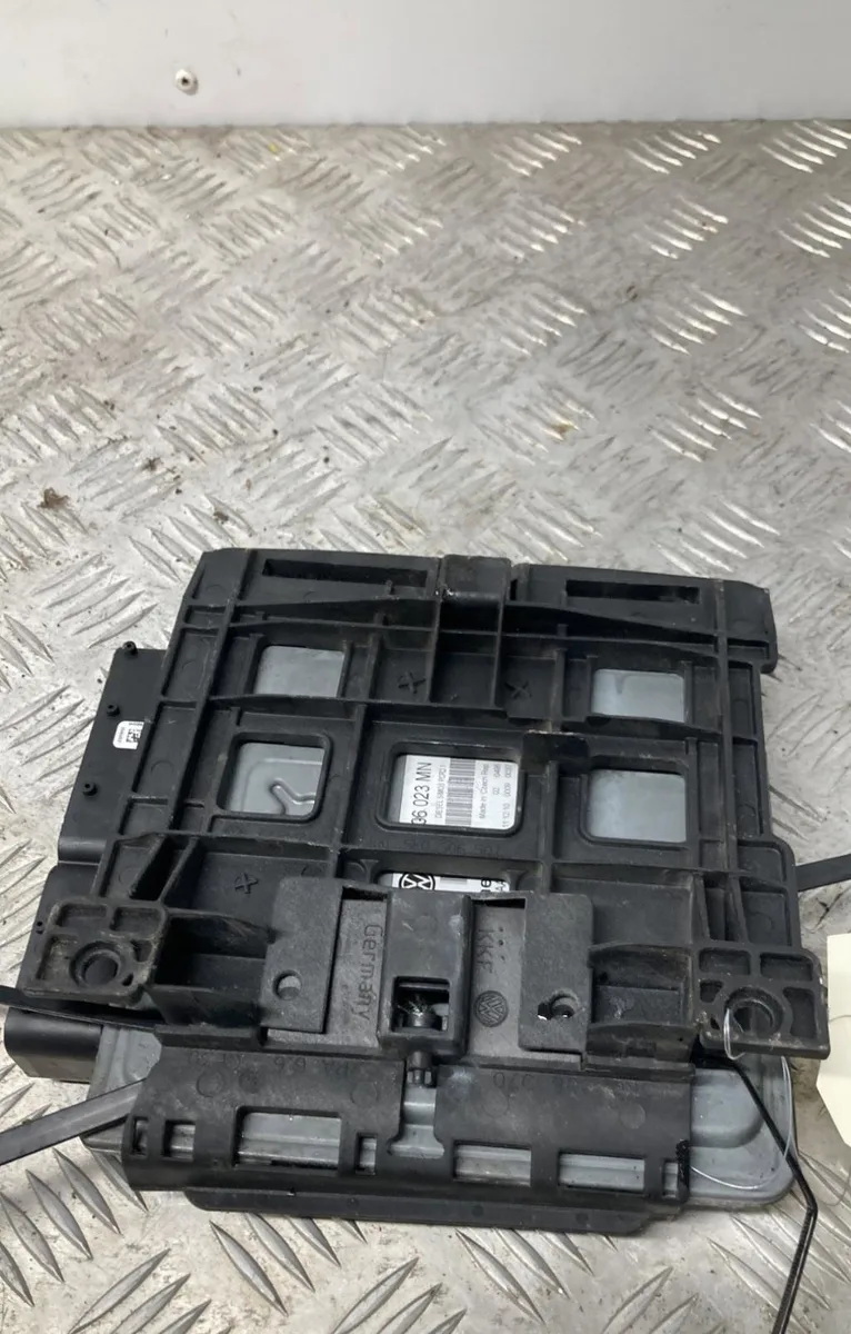 Calculateur moteur VOLKSWAGEN GOLF 6 occasion
