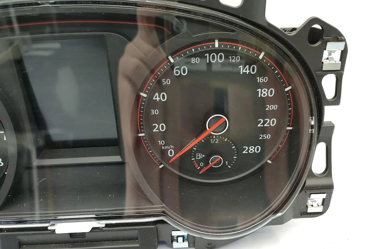 Calculateur moteur VOLKSWAGEN GOLF 7 PHASE 1 occasion