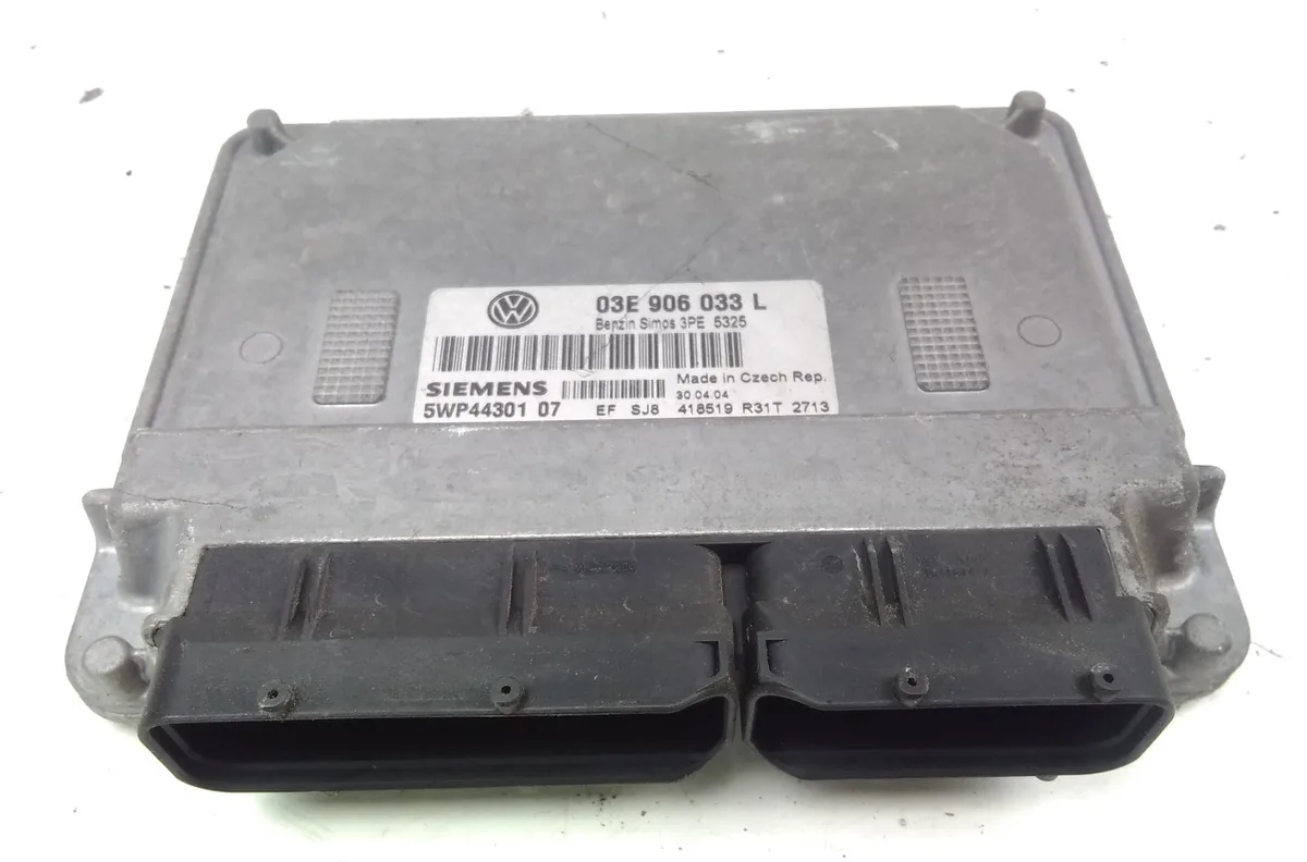 Calculateur moteur VOLKSWAGEN POLO IV 2004 occasion
