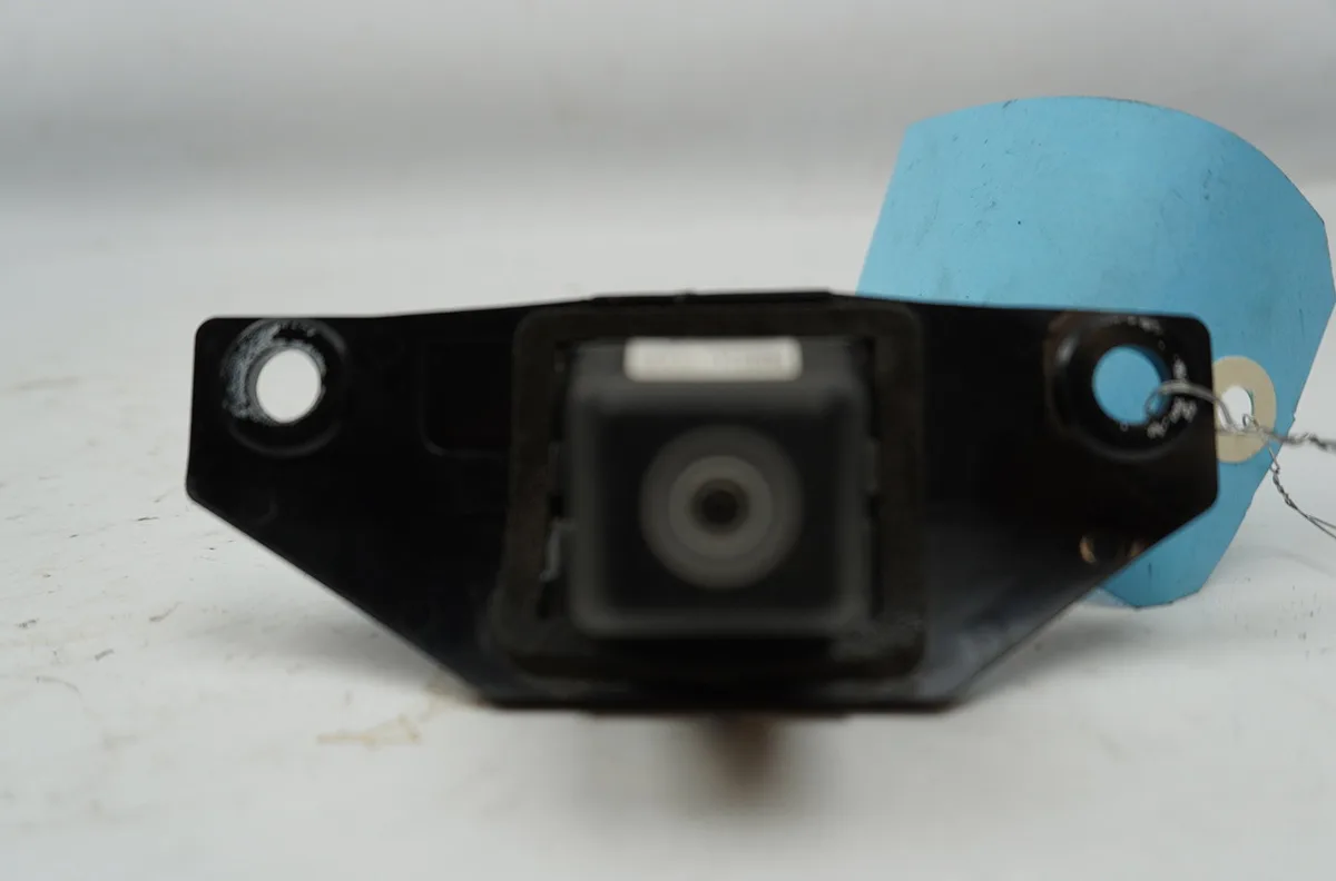 Camera de stationnement av Toyota AURIS (_E15_) 1.4 d-4d (nde150_) (2007-2012) 3 portes occasion