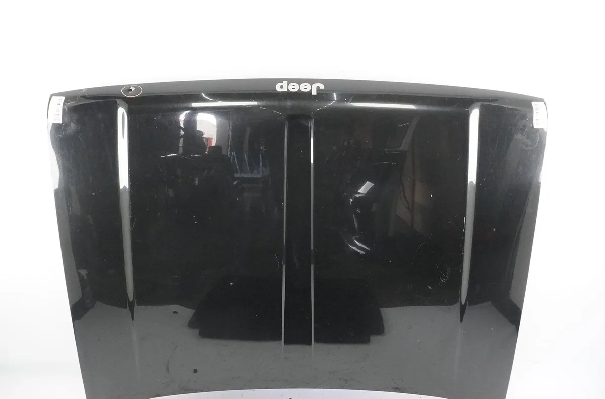 Capot Jeep GRAND CHEROKEE I (ZJ, ZG) 2.5 td 4x4 (z) (1995-1999) occasion