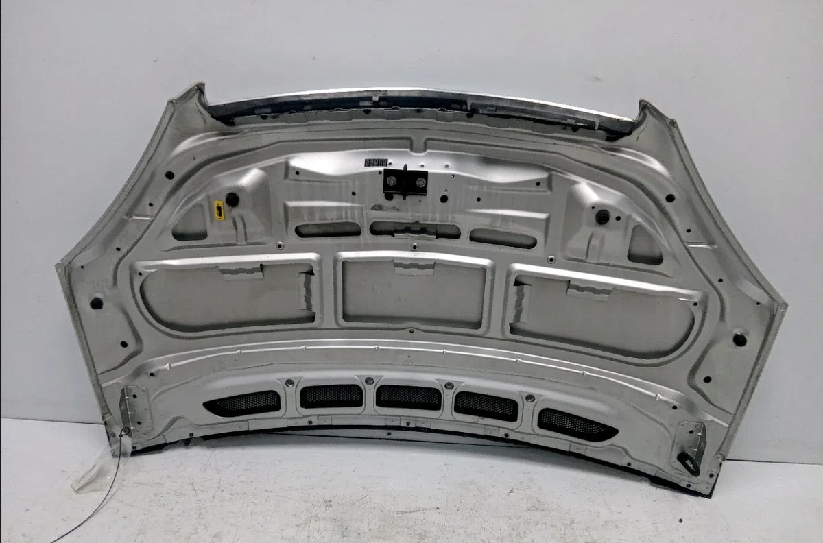 Capot Mercedes-benz CLASSE A (W169) A 200 cdi (169.008, 169.308) (2004-2012) 5 portes occasion