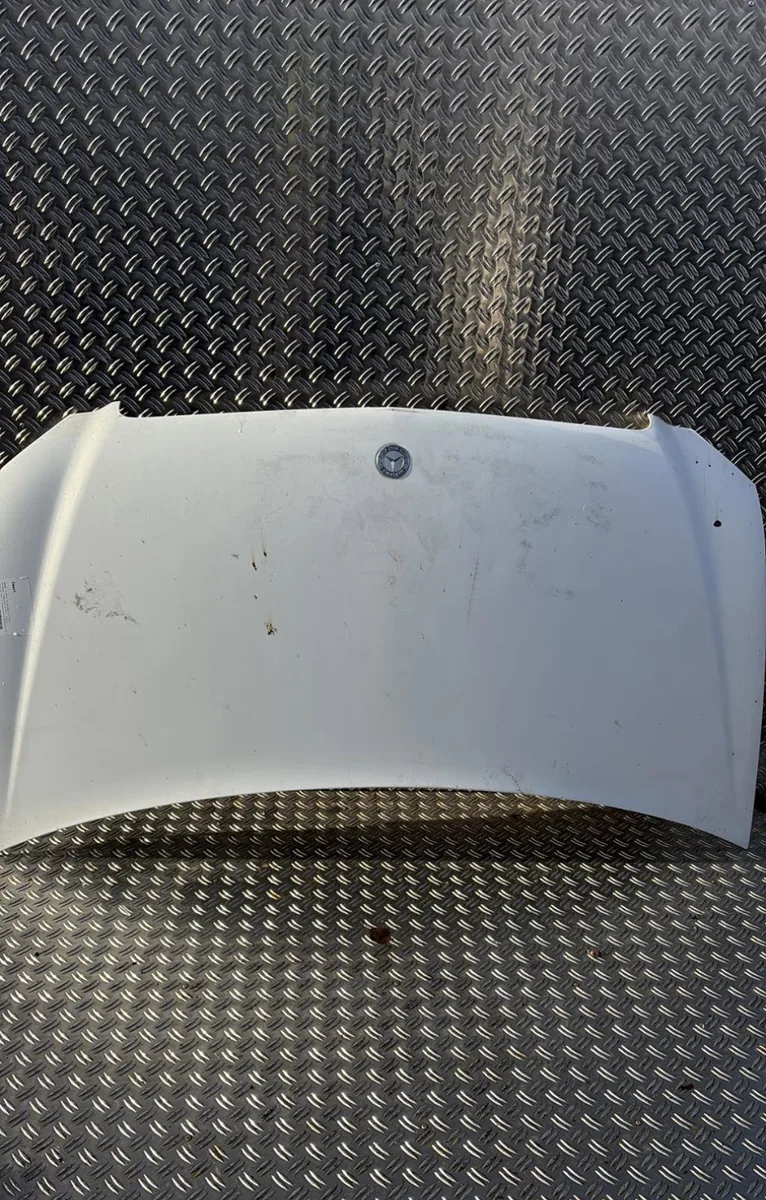 Capot Mercedes-benz VITO - MIXTO Camionnette (W639) 110 cdi (639.601, 639.603, 639.605) (2010) occasion