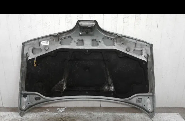 Capot Renault MEGANE Scenic (JA0-1_) 1.6 e (ja0f) (1996-1999) occasion