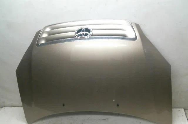 Capot Toyota AVENSIS VERSO (_M2_) 2.0 d (clm20_) (2001-2005) occasion