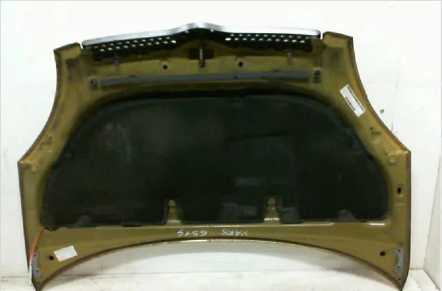 Capot TOYOTA YARIS I  85 VVTI occasion