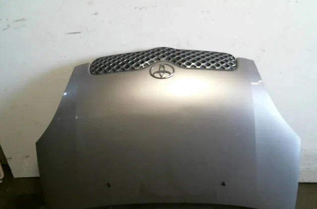 Capot TOYOTA YARIS occasion