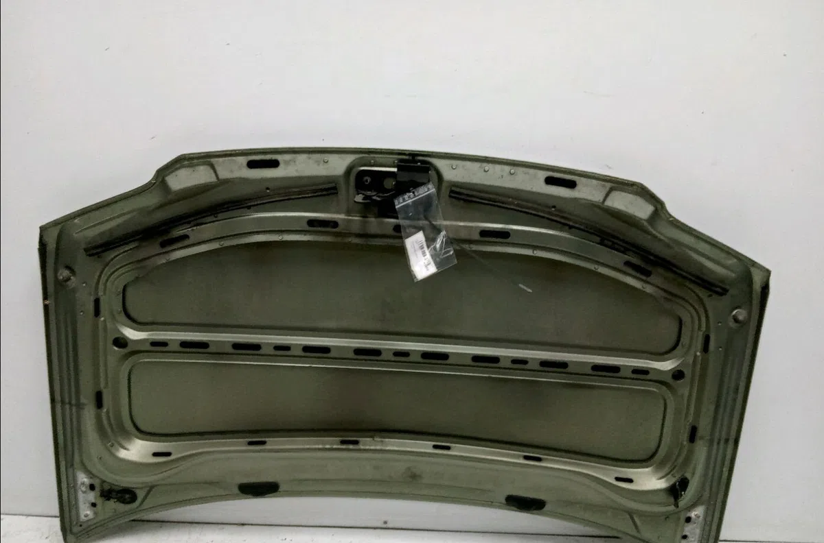 Capot Volkswagen CADDY III Camionnette-Monospace (2KA, 2KH, 2CA, 2CH) 1.9 tdi 4motion (2008-2010) occasion