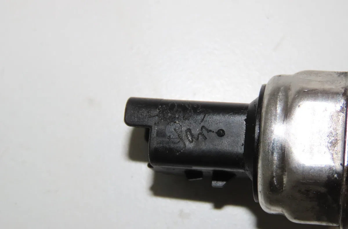 Capteur pression rampe  Citroen BERLINGO - BERLINGO FIRST Monospace (MF_, GJK_, GFK_) 1.6 hdi 90 (mf9hx) (2005-2008) occ