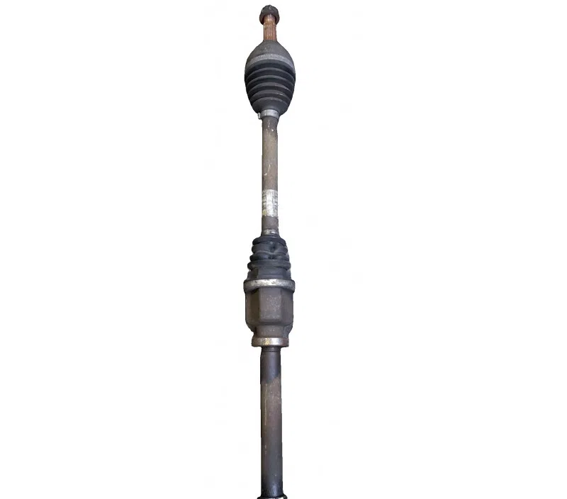CARDAN AVANT DROIT RENAULT CLIO III 8200618111