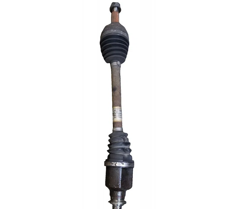 CARDAN AVANT GAUCHE RENAULT CLIO III 8200618501