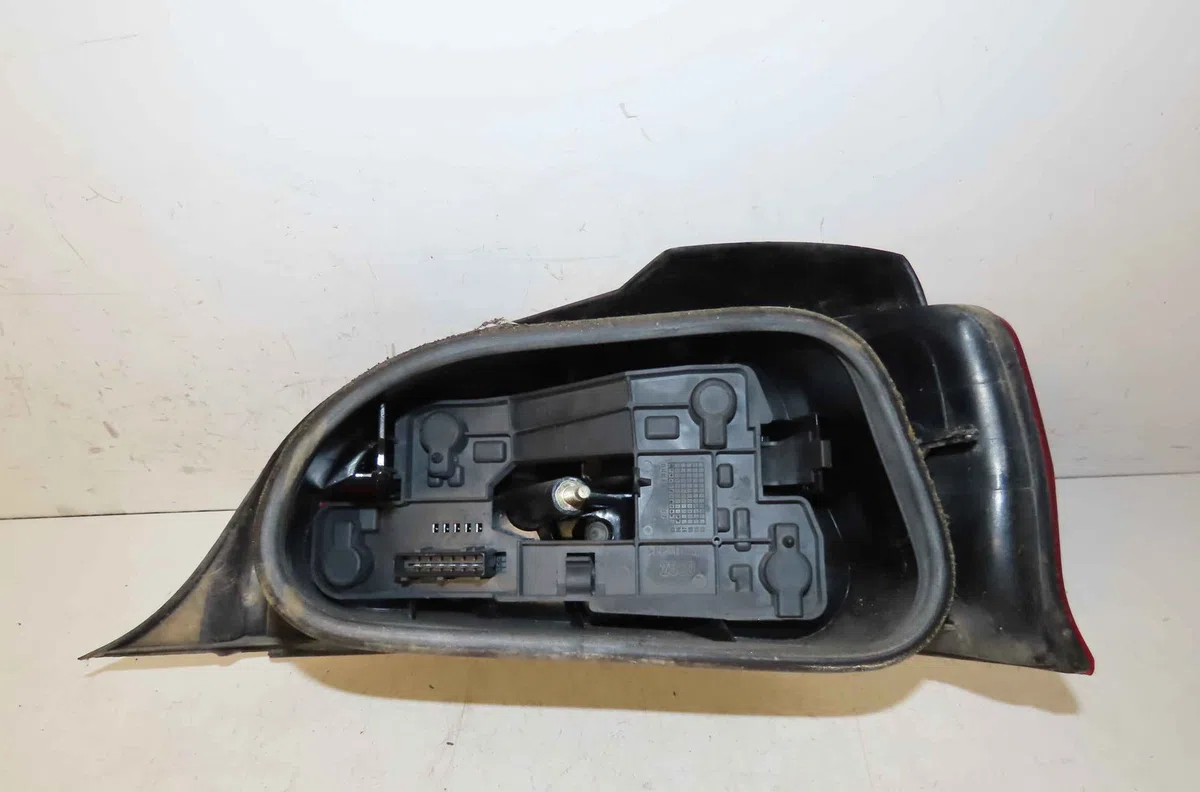 Catadioptre arg CITROEN SAXO occasion — photo 3