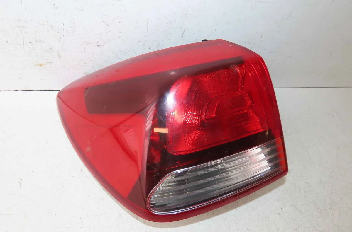 Catadioptre arg KIA RIO IV occasion