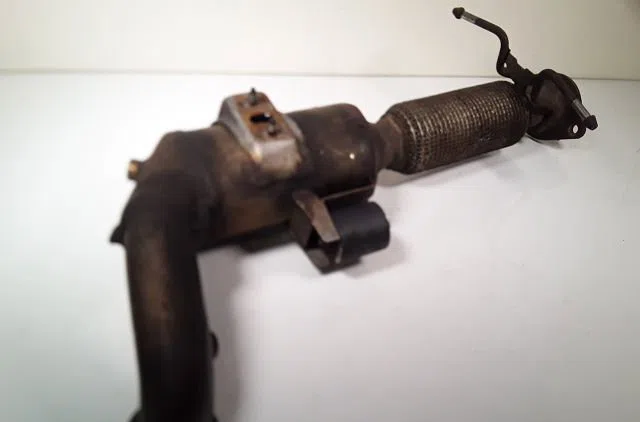 Catalyseur Ford S-MAX (WA6) 2.2 tdci (2010-2014) occasion — photo 3