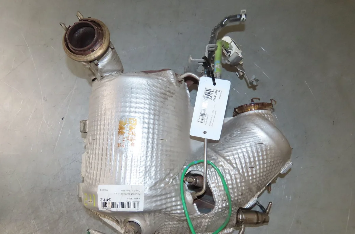 Catalyseur Renault CAPTUR II (HF_) Blue dci 115 (hfad) (2020) occasion