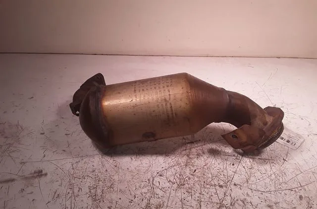 Catalyseur Toyota COROLLA (_E12_) 1.4 d (nde120_) (2004-2007) 5 portes occasion