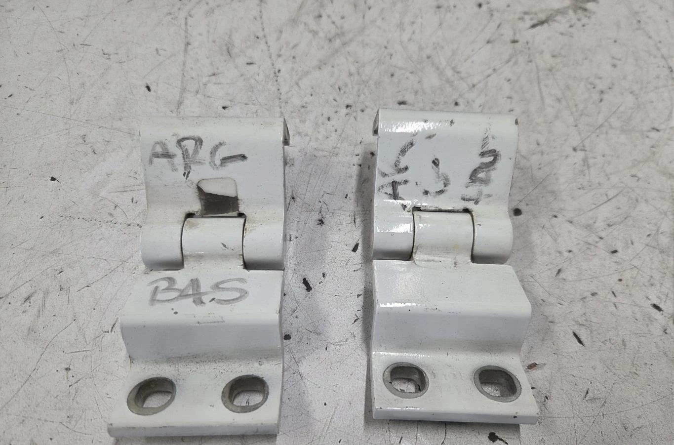 Charniere inf porte battante arg CITROEN NEMO occasion