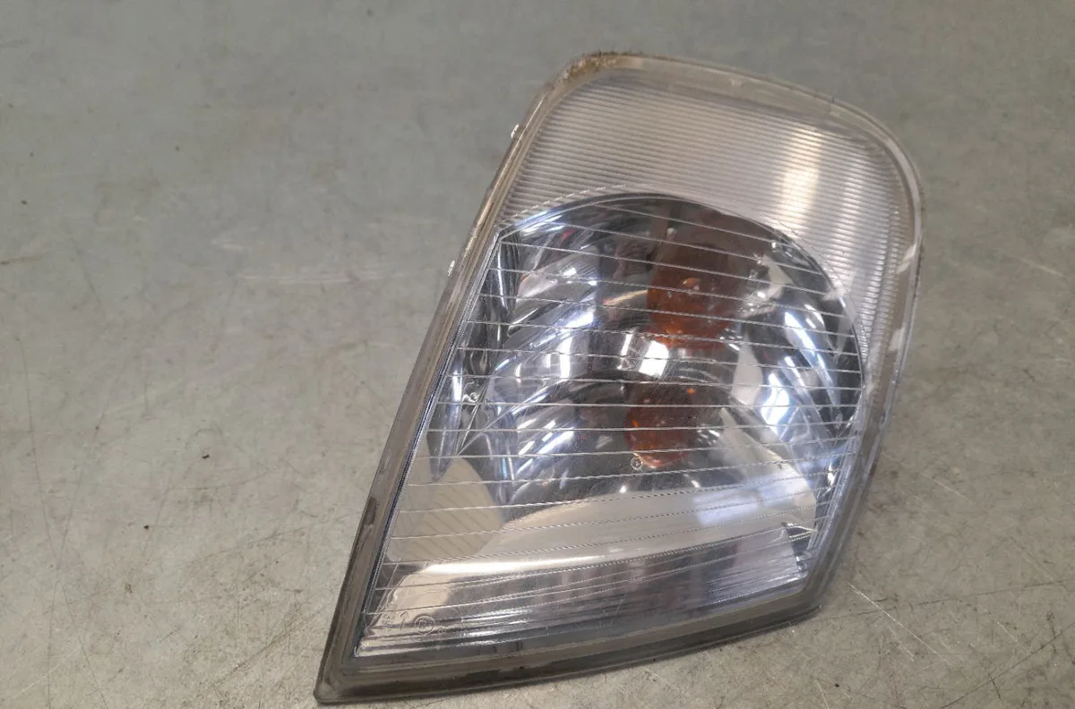 Clignotant droit Audi A3 (8L1) 1.6 (1996-2003) occasion