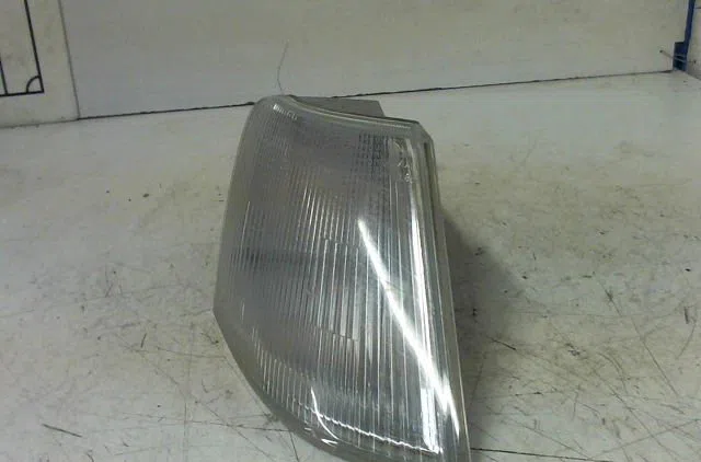 Clignotant droit CITROEN XANTIA occasion