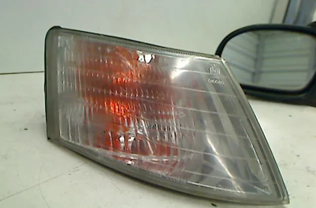 Clignotant droit DAEWOO ESPERO occasion