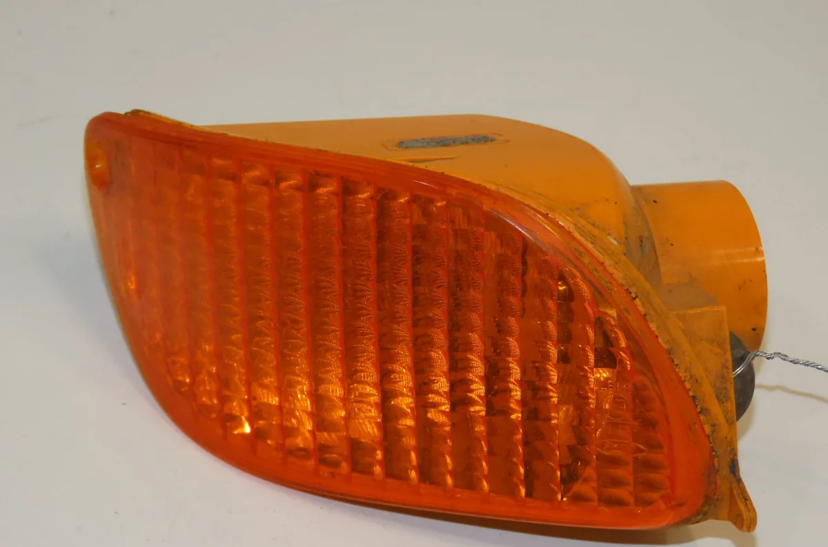 Clignotant droit FORD FOCUS I 1999 occasion