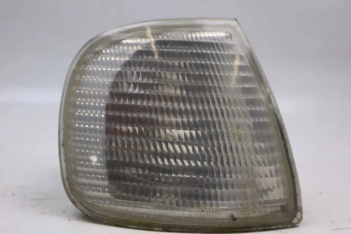 Clignotant droit Seat CORDOBA Vario (6K5) 1.9 tdi (1996-2002) occasion