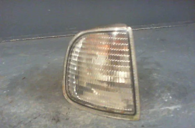 Clignotant droit SEAT IBIZA 1995 occasion