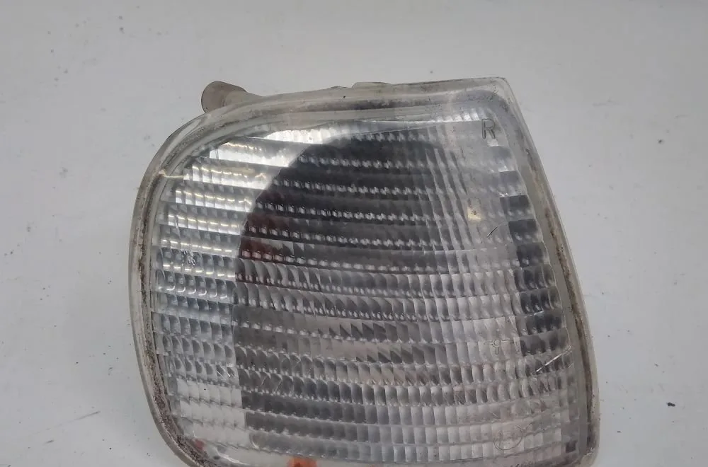 Clignotant droit SEAT IBIZA 1999 occasion
