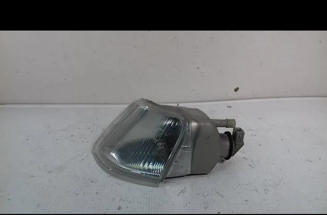 Clignotant gauche Citroen XANTIA Break (X1_, X2_) 2.0 turbo (1995-2003) occasion