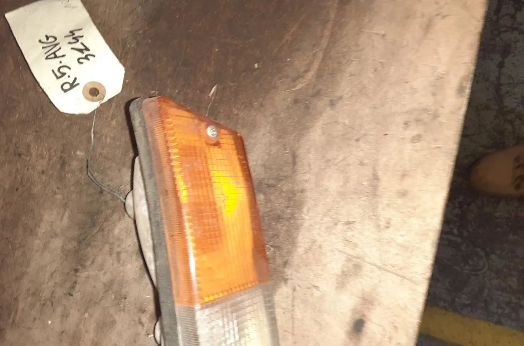 Clignotant gauche RENAULT REN R5 occasion