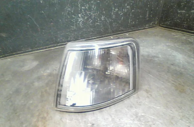 Clignotant gauche Seat TOLEDO I (1L2) 1.9 d (1991-1999) occasion