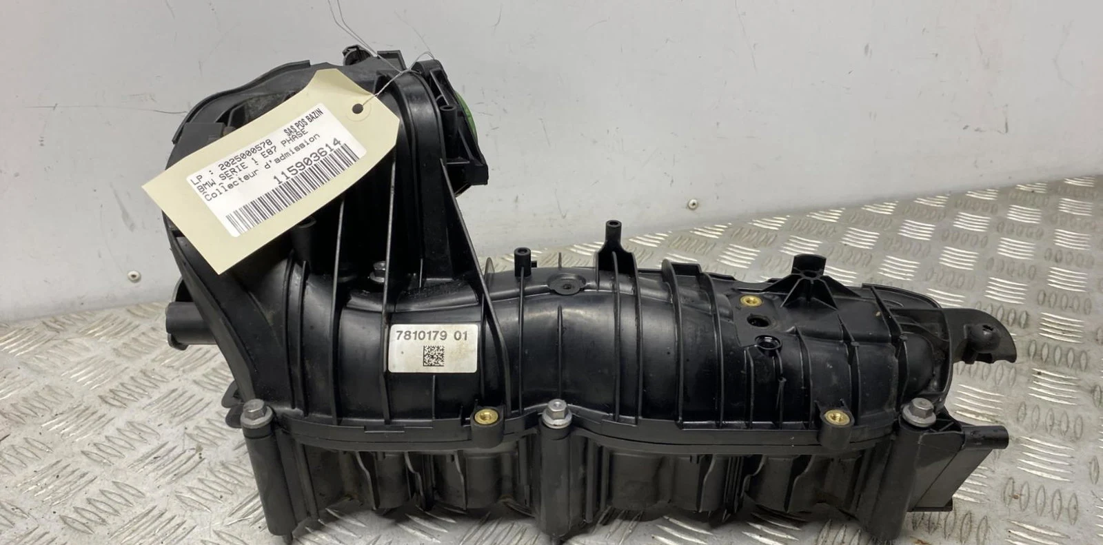 Collecteur admission BMW SERIE 1 E87 PHASE 2 occasion