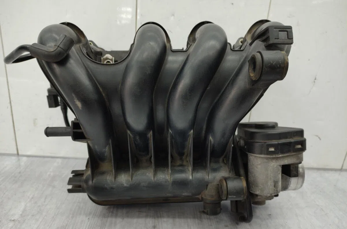 Collecteur admission MERCEDES CLASSE A 168 PHASE 1 occasion